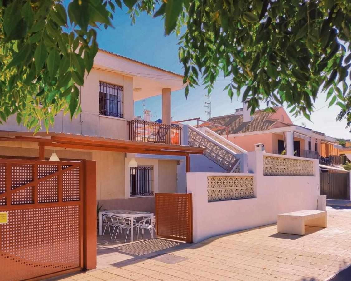 Dos Casas Juntas Y Patio Comun A 25 Metros De La Playa Mazagón