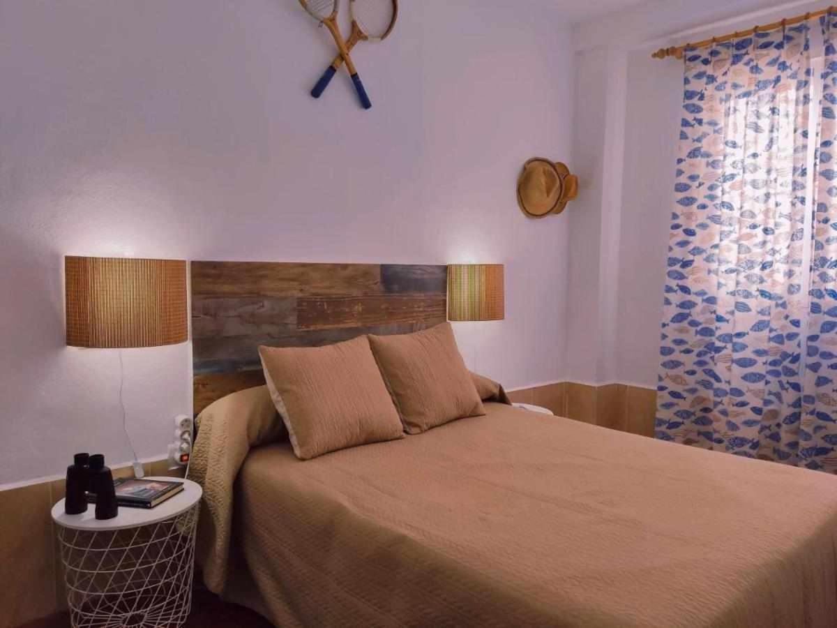 Dos Casas Juntas Y Patio Comun A 25 Metros De La Playa Hébergement de vacances Mazagón