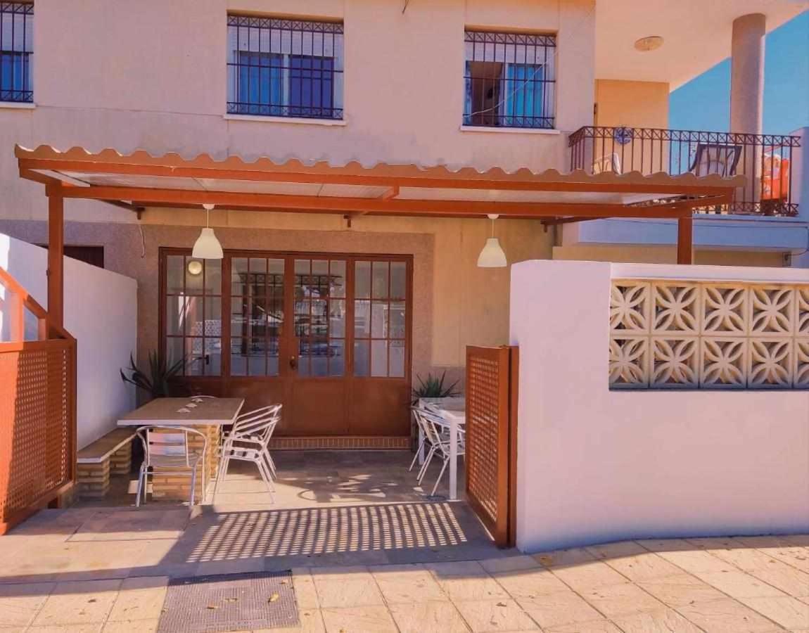 Dos Casas Juntas Y Patio Comun A 25 Metros De La Playa Mazagón